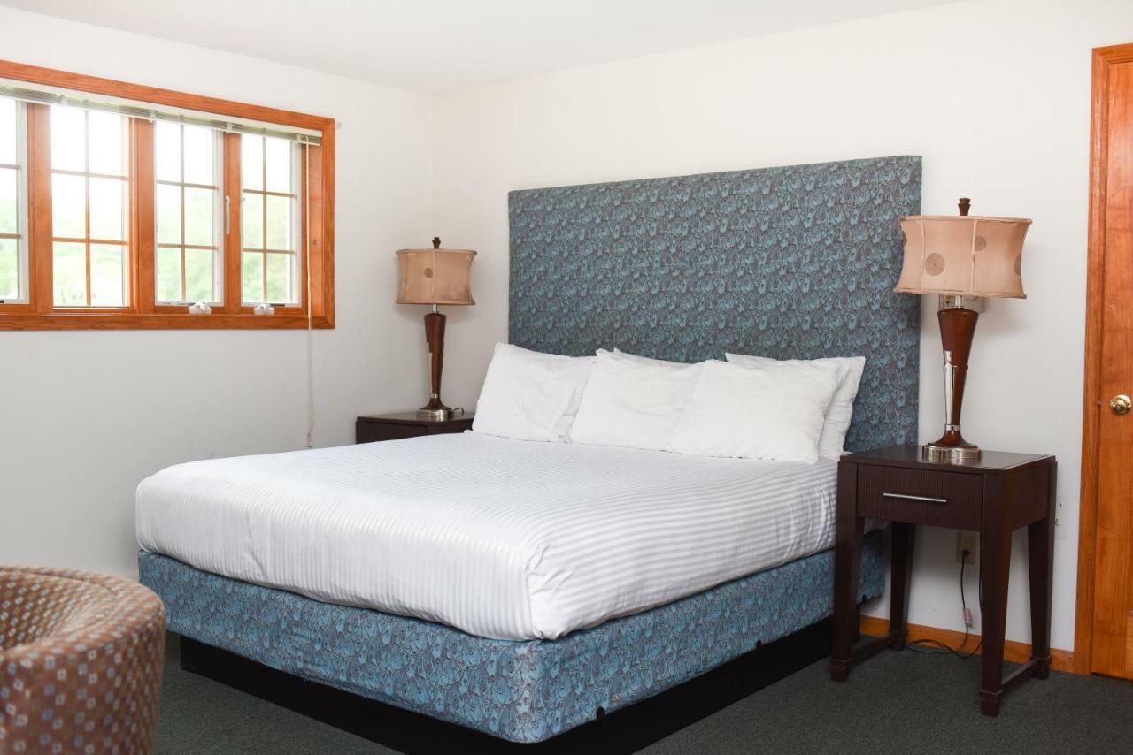 Chestnut Grove Family Resort جبل بوكنو المظهر الخارجي الصورة