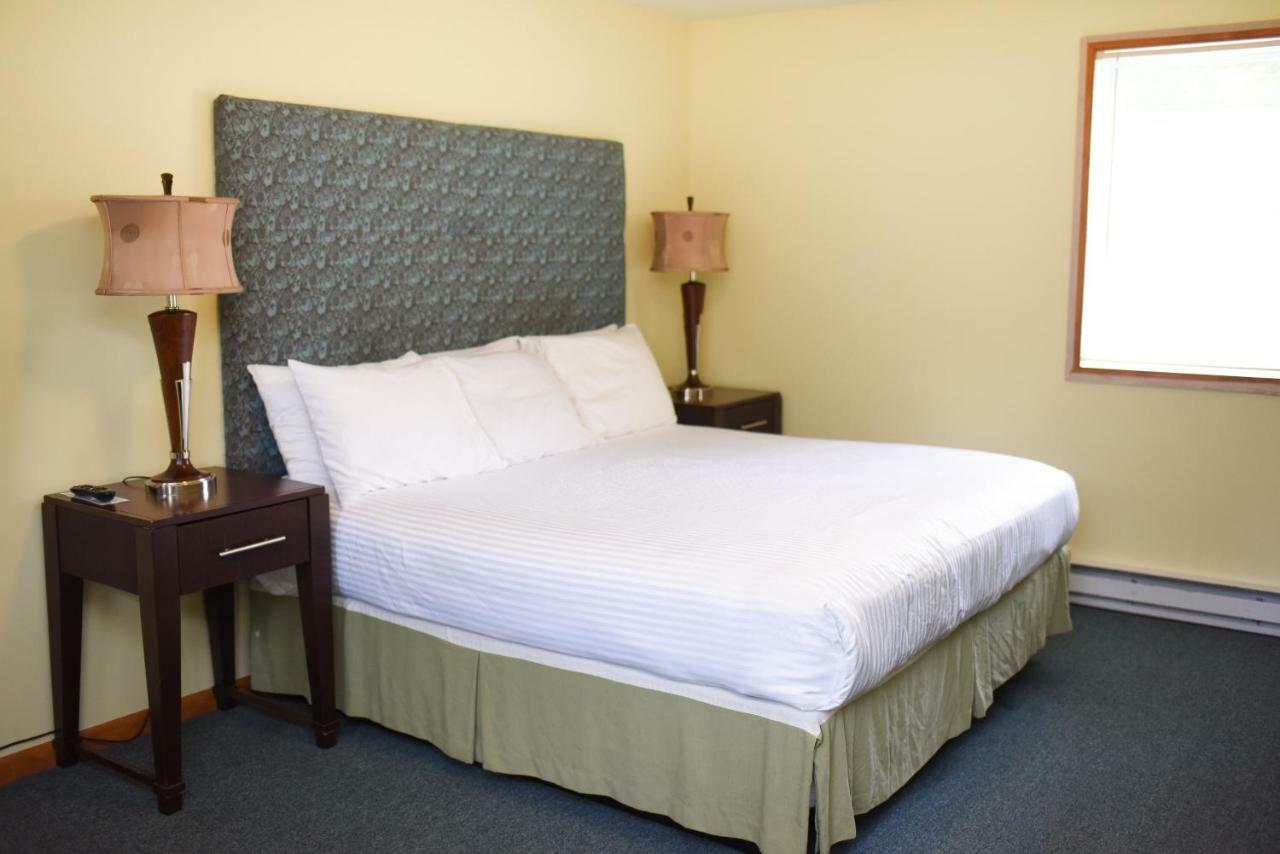 Chestnut Grove Family Resort جبل بوكنو المظهر الخارجي الصورة